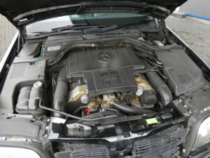 Image 15/16 of Mercedes-Benz S 500 L (1996)