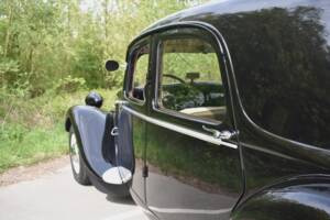 Image 22/57 de Citroën Traction Avant 15/6 (1950)
