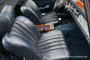 Image 14/18 de Mercedes-Benz 280 SL (1969)