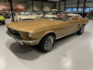 Image 3/24 of Ford Mustang 390 (1967)