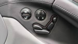 Imagen 27/58 de Mercedes-Benz SL 350 (2005)