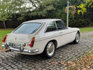Bild 15/30 von MG MGC GT (1969)