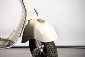Bild 30/50 von Piaggio Vespa 150 "Struzzo" VL (1955)