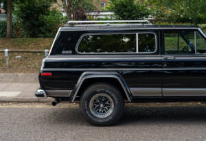 Image 12/26 of Jeep Cherokee Laredo (1980)