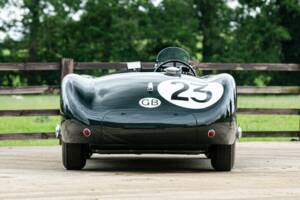Afbeelding 7/35 van Jaguar XK 120 C (C-Type) (2016)