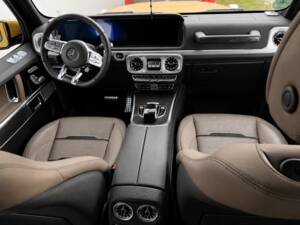Image 4/17 of Mercedes-Benz G 63 AMG (LWB) (2023)
