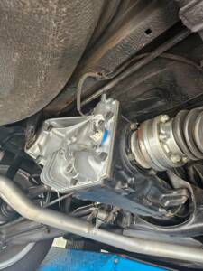 Image 55/67 de BMW 320i (1990)