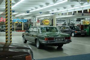 Image 8/50 de Mercedes-Benz 450 SEL 6,9 (1975)