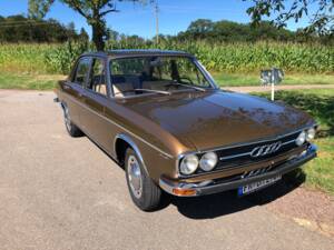 Image 6/7 of Audi 100 LS (1972)