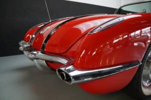 Image 37/50 of Chevrolet Corvette (1958)