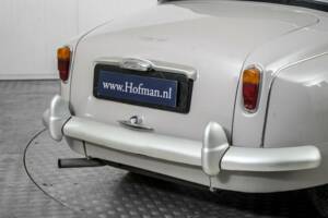 Image 34/50 de Rover 100 (1962)
