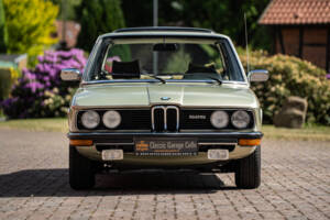 Image 6/46 of BMW 525 (1978)