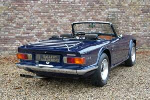 Image 47/50 of Triumph TR 6 PI (1972)