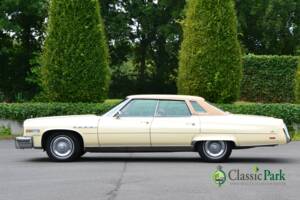 Immagine 2/50 di Buick Electra 225 Hardtop (1976)