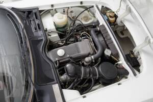 Image 30/34 of Opel GT 1900 (1969)