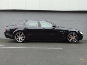 Imagen 5/92 de Maserati Quattroporte 4.2 (2008)
