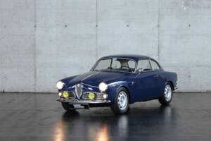 Image 2/50 de Alfa Romeo Giulia 1600 Sprint (1962)