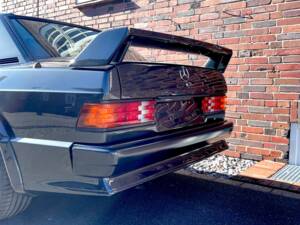 Bild 4/20 von Mercedes-Benz 190 E 2.5-16 Evolution I (1989)