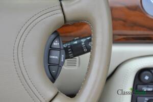 Imagen 47/50 de Jaguar XK8 4.0 (1998)