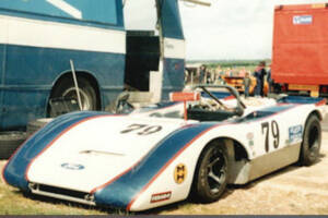 Image 25/27 of Lola T212 (1971)