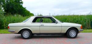 Image 12/22 of Mercedes-Benz 280 CE (1983)