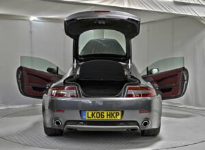 Image 22/50 de Aston Martin V8 Vantage (2006)