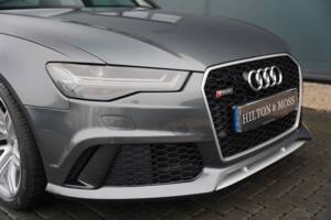Immagine 27/50 di Audi RS6 Avant (2015)