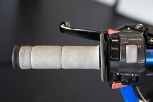 Image 44/50 of Yamaha XTZ 750 Super Ténéré (1993)