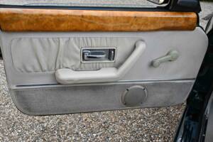 Bild 24/50 von MG RV8 (1995)