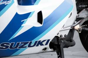 Bild 48/50 von Suzuki RGV 250 Gamma (1992)