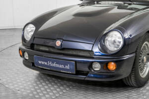 Bild 18/50 von MG RV8 (1993)