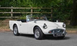 Image 1/50 of Daimler SP 250 (1960)