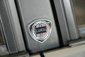 Image 45/46 of Lancia Delta HF Integrale (1988)