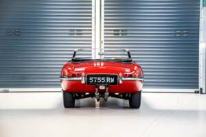 Image 7/29 de Jaguar Type E 3.8 (1961)