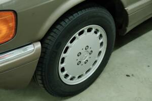 Bild 12/50 von Mercedes-Benz 300 SEL (1986)