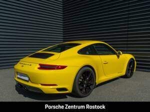 Image 24/29 de Porsche 911 Carrera (2017)