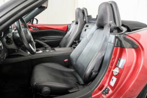 Image 36/50 of Mazda MX-5 2.0 (2018)