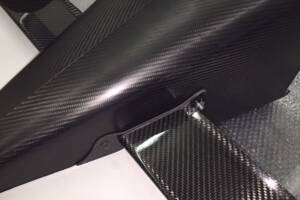 Bild 25/28 von Tyrrell 017 (1988)