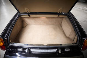 Image 58/99 de Rolls-Royce Corniche I (1979)