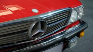 Image 30/42 de Mercedes-Benz 560 SL (1988)