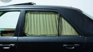 Image 21/32 de Mercedes-Benz 400 E (1991)