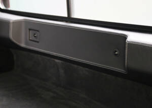 Image 51/56 of Land Rover 90 (1990)