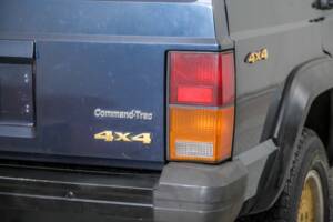 Bild 27/50 von Jeep Cherokee 2.8L V6 (1986)