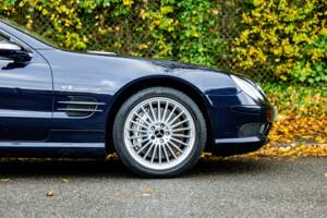 Bild 37/50 von Mercedes-Benz SL 55 AMG (2004)