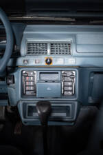 Immagine 18/33 di Peugeot 205 (1984)