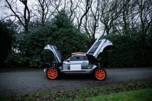 Image 34/50 of Land Rover Range Rover Evoque Milner LRM-1 (2025)