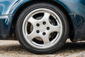 Immagine 21/87 di Porsche 911 Turbo 3.3 (1991)