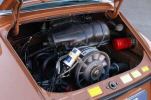 Image 19/23 of Porsche 911 2.4 T (1973)