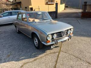 Image 7/15 of Alfa Romeo 1750 Berlina (1970)