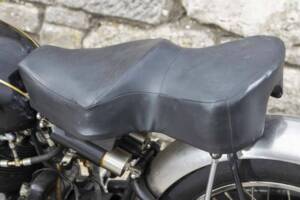 Bild 16/44 von Vincent Black Shadow C (1952)